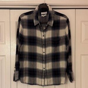 Women’s Plaid Shirt in Blue and White